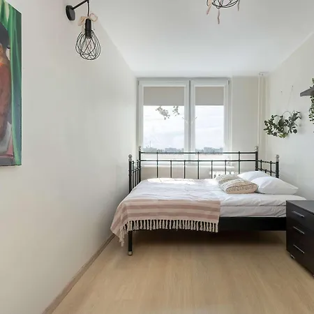 Apartmán Exceptional 2 Bedroom In By Renters *