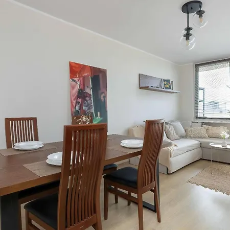 Apartmán Exceptional 2 Bedroom In By Renters *